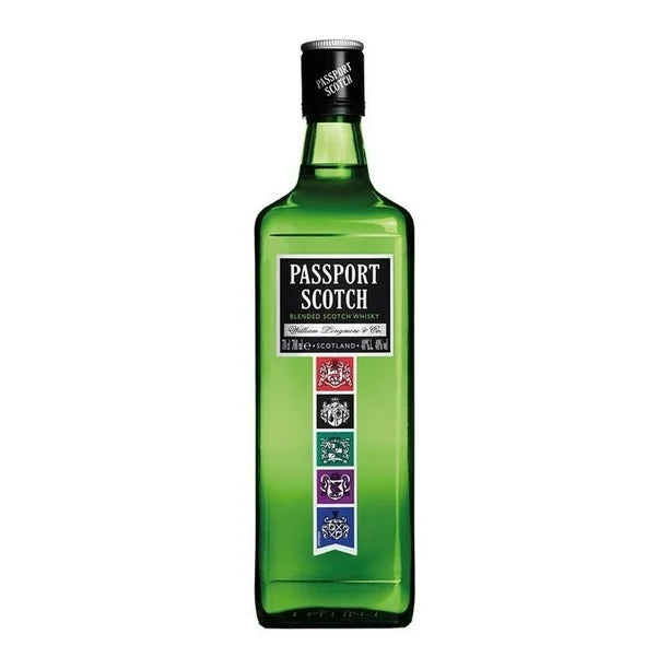 PASSPORT SCOTCH WHISKY C/700 ML